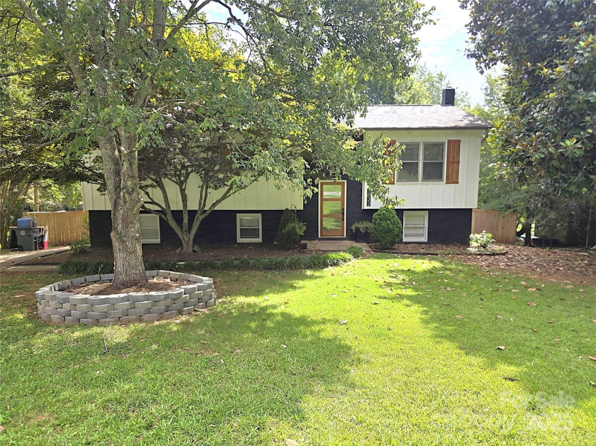 3822 Newhall Drive, Conover, NC 28613, MLS # 4283787