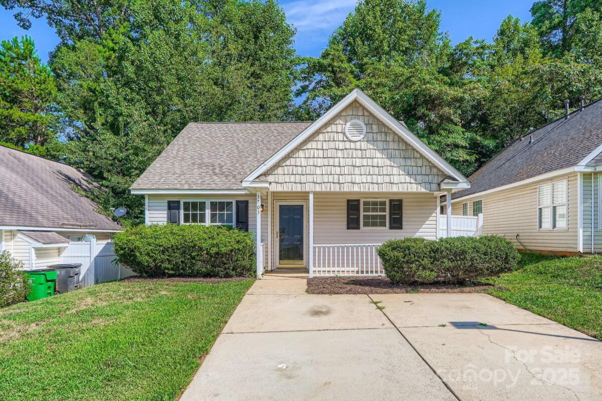 3703 Silver Ore Lane, Charlotte, NC 28216, MLS # 4284225
