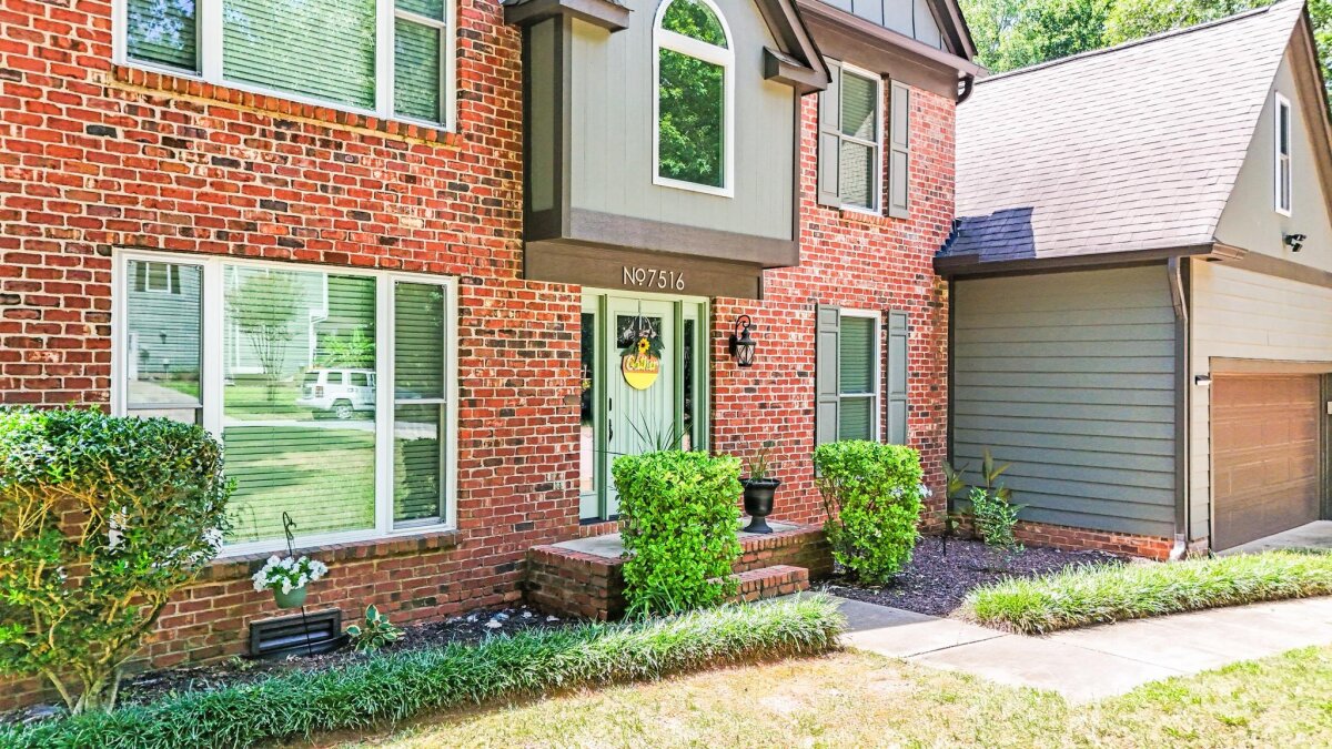 7516 Kinsmore Lane, Charlotte, NC 28269, MLS # 4284269