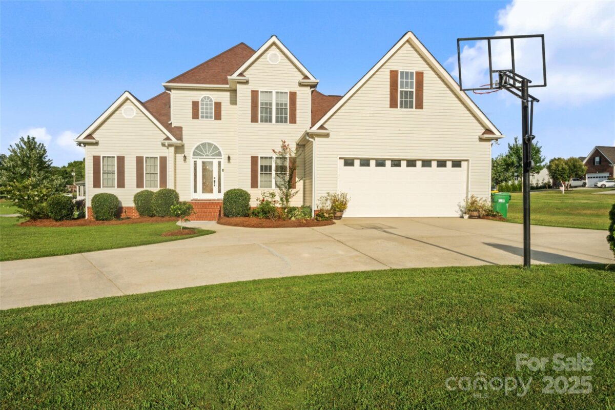 215 Birchwood Court, Oakboro, NC 28129, MLS # 4284366