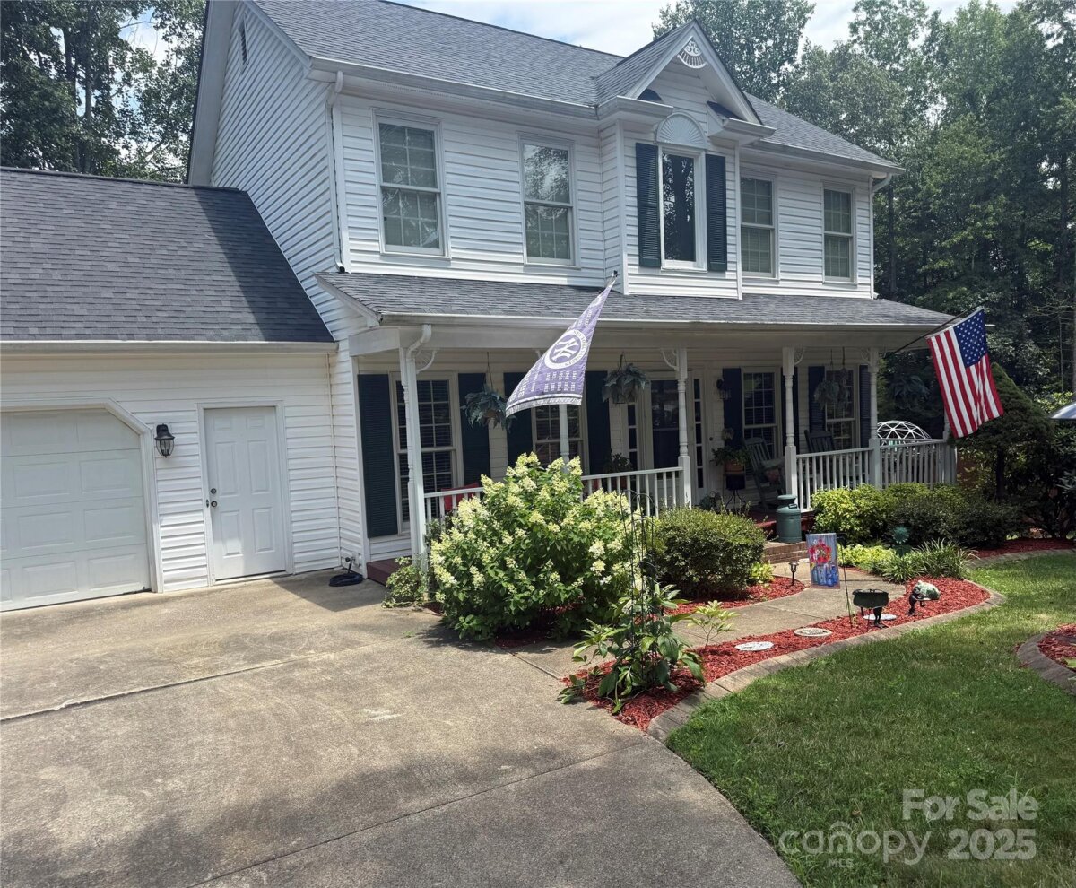 3720 25th Street Place, Hickory, NC 28601, MLS # 4284382