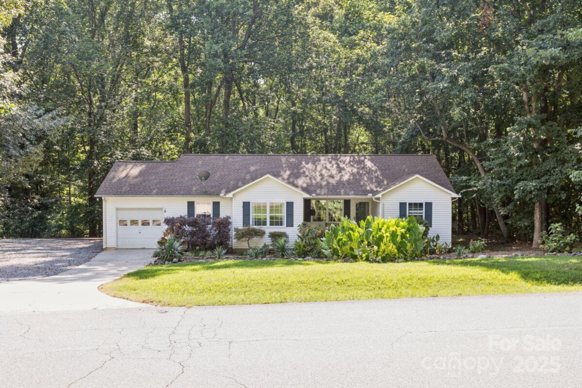 125 Mills Forest Lane, Mooresville, NC 28117, MLS # 4284416