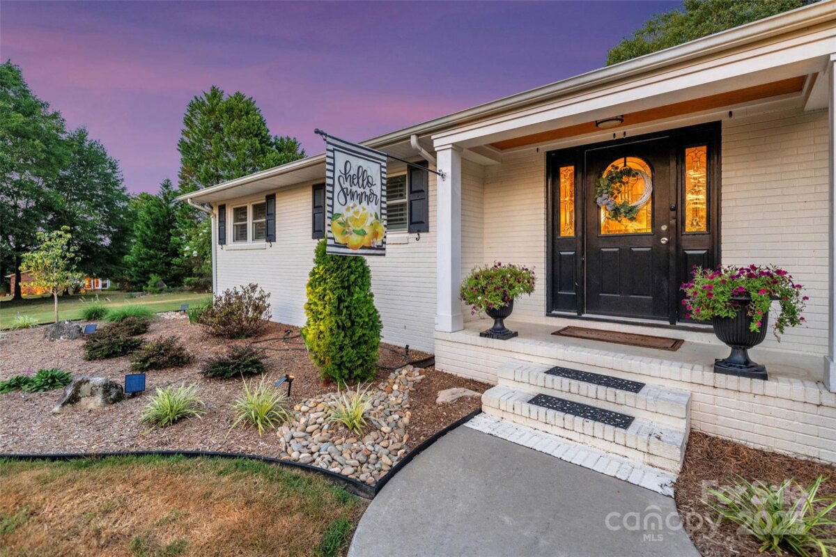820 Green Pond Road, Clover, SC 29710, MLS # 4284471