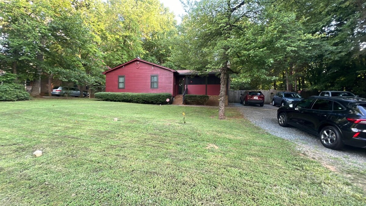 8724 Knowlesly Road, Charlotte, NC 28227, MLS # 4284547