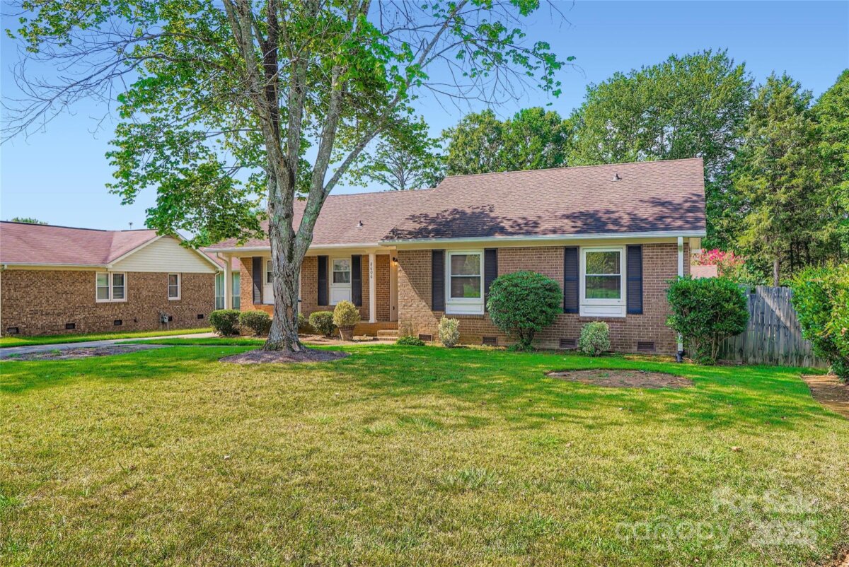 8606 Beechbrooke Road, Charlotte, NC 28227, MLS # 4284928