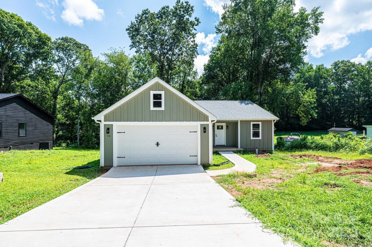116 39th Avenue Court, Hickory, NC 28601, MLS # 4284932