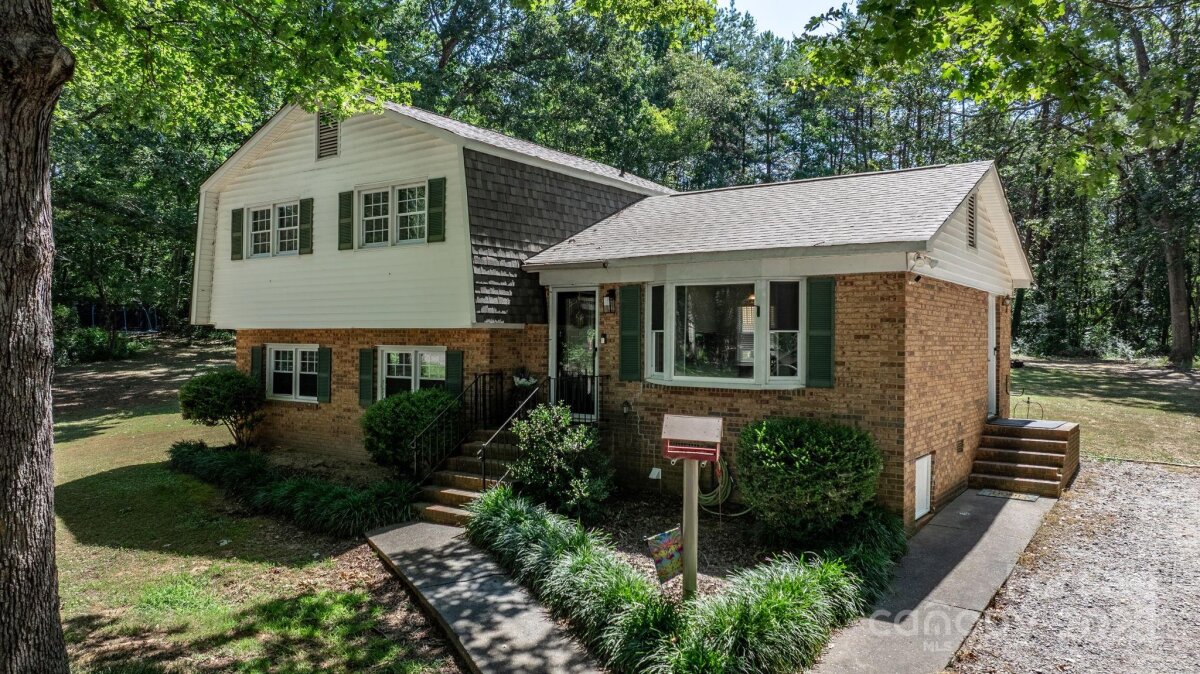 4603 Oakwood Circle, Gastonia, NC 28056, MLS # 4284974