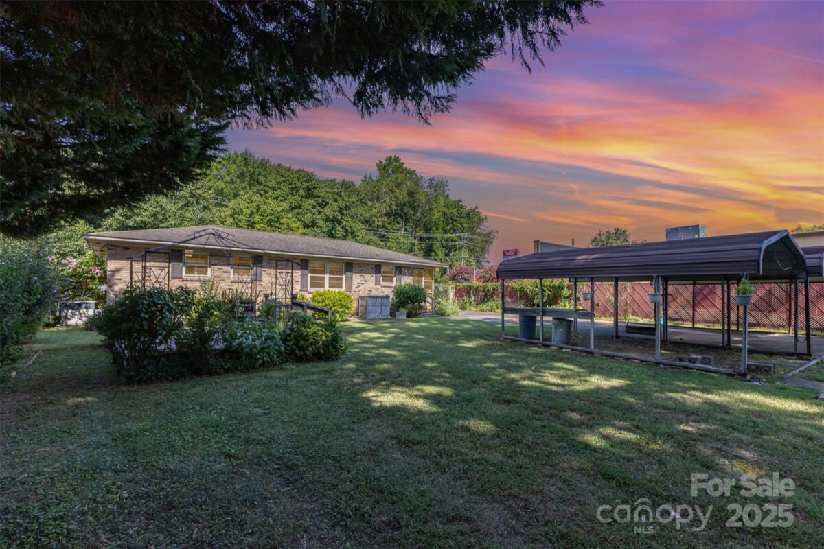 5211 Nations Ford Road, Charlotte, NC 28217, MLS # 4285041