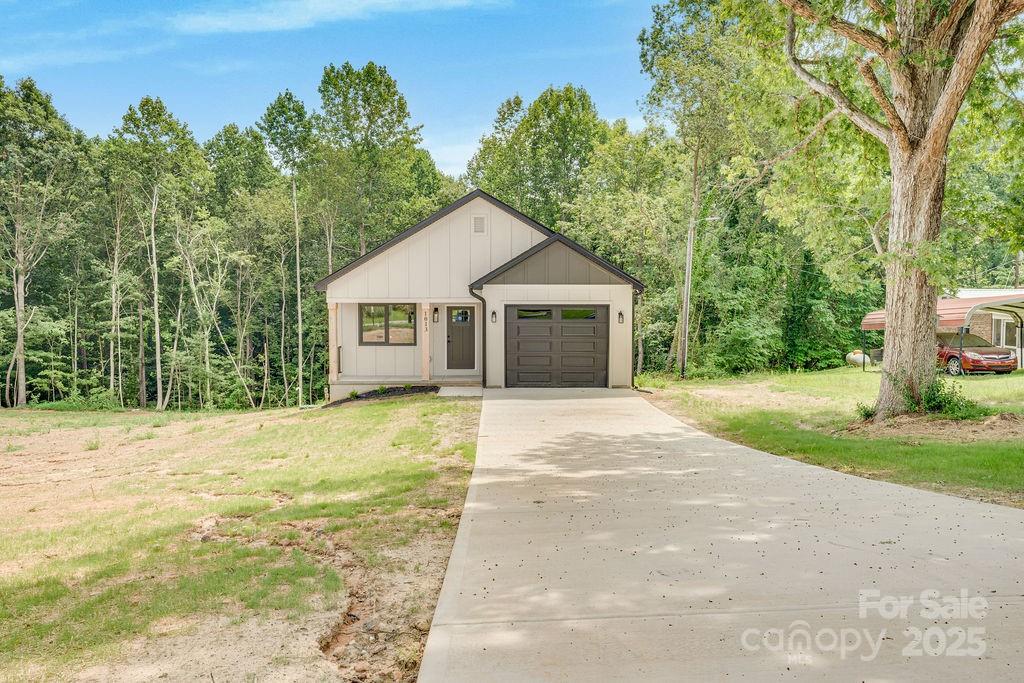 1013 37th Street, Hickory, NC 28602, MLS # 4285080