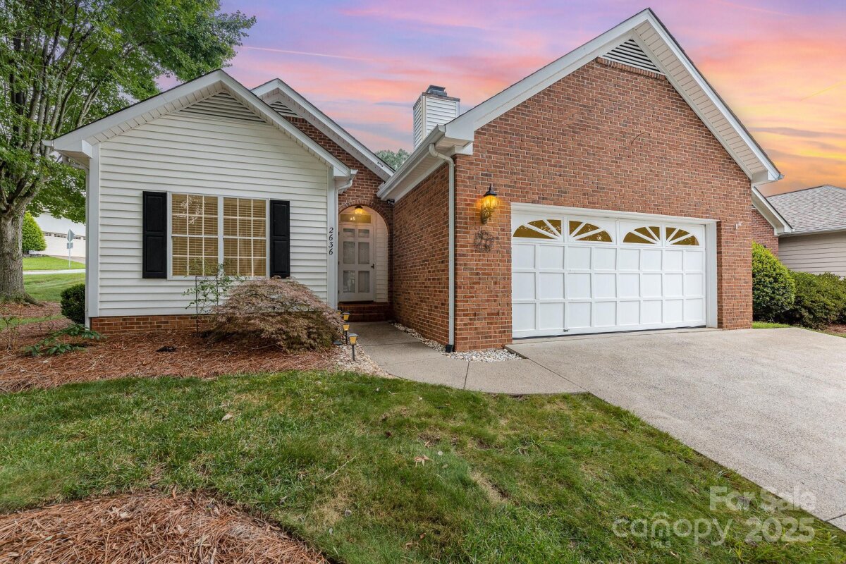 2636 Woodington Drive, Winston Salem, NC 27103, MLS # 4285100