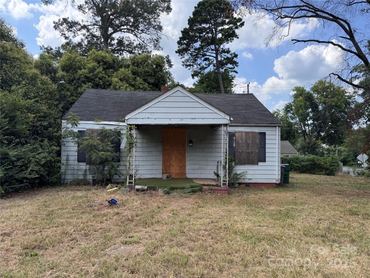 100 S Gardner Avenue, Charlotte, NC 28208, MLS # 4285263