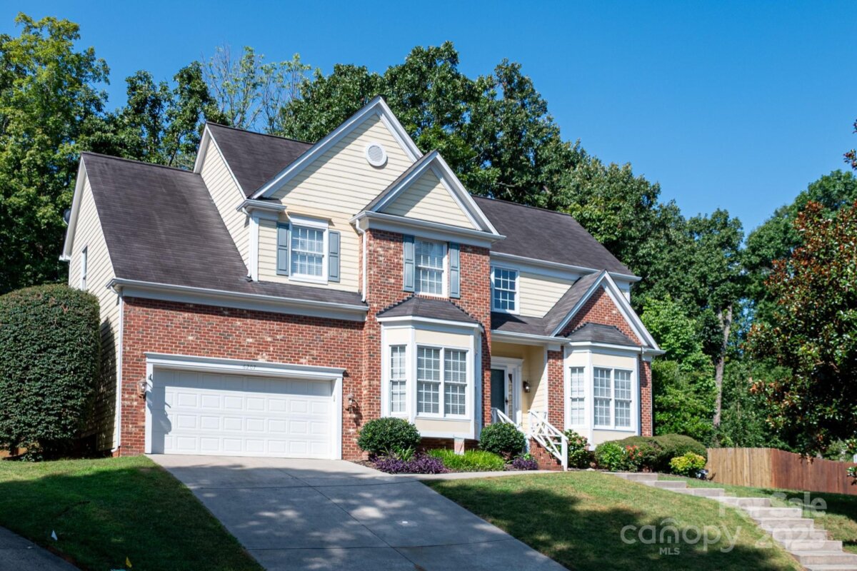 6207 Glencairn Court, Charlotte, NC 28269, MLS # 4285347