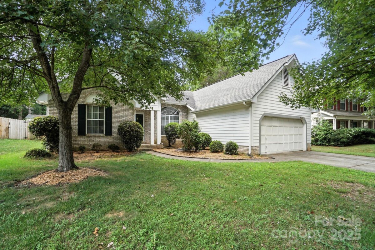 8213 Martindale Lane, Charlotte, NC 28216, MLS # 4285690