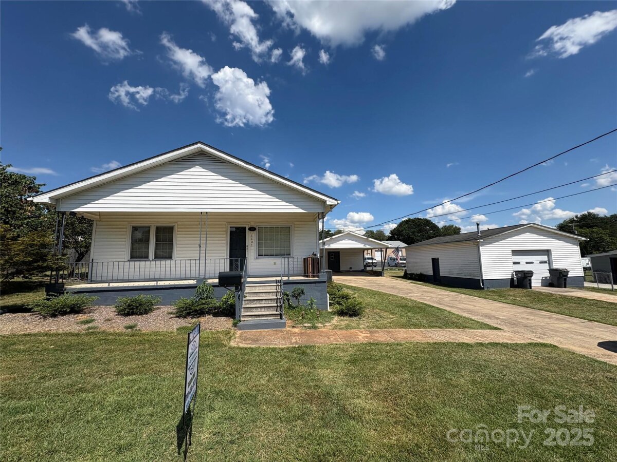 110 N Davis Street, Dallas, NC 28034, MLS # 4285935
