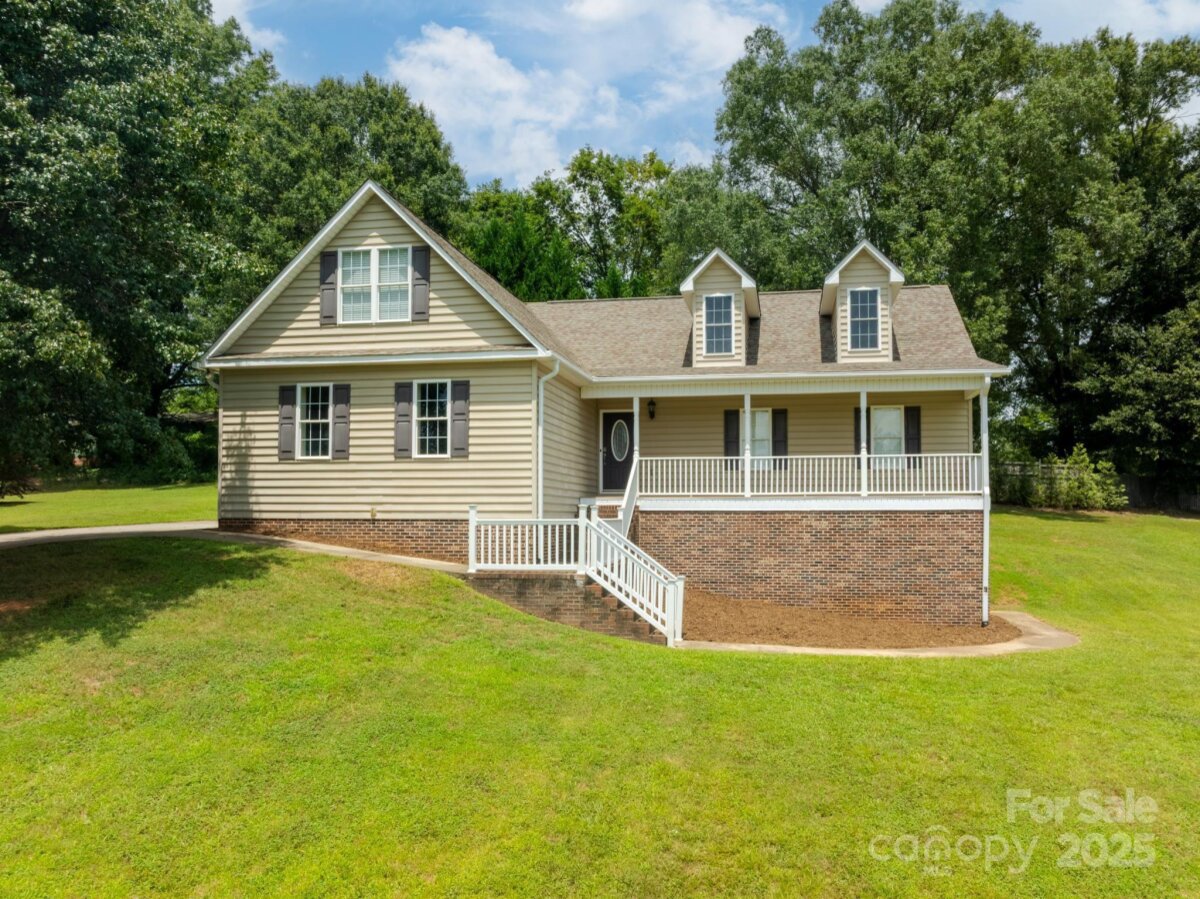 2133 Olde Farm Road, Hudson, NC 28638, MLS # 4285940