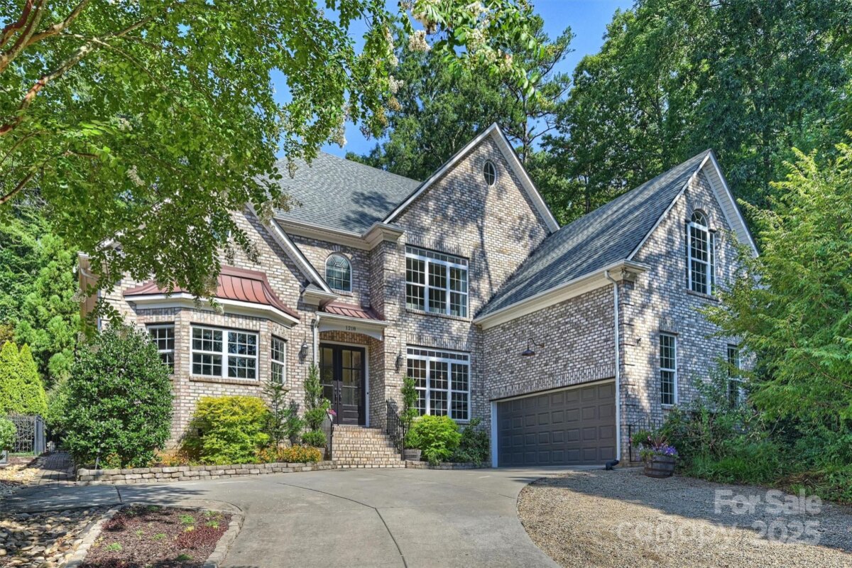 1218 Sumner Hall Lane, Charlotte, NC 28226, MLS # 4286033