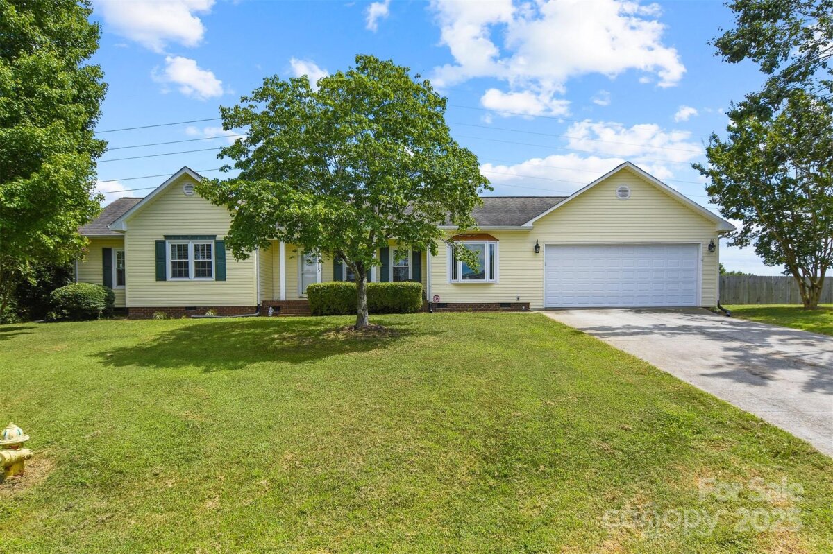 1315 Pear Drive, Conover, NC 28613, MLS # 4286363