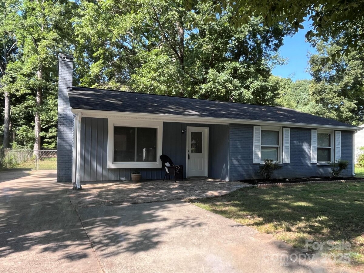 6325 Judas Tree Lane Unit 10/Q, Charlotte, NC 28227, MLS # 4286386