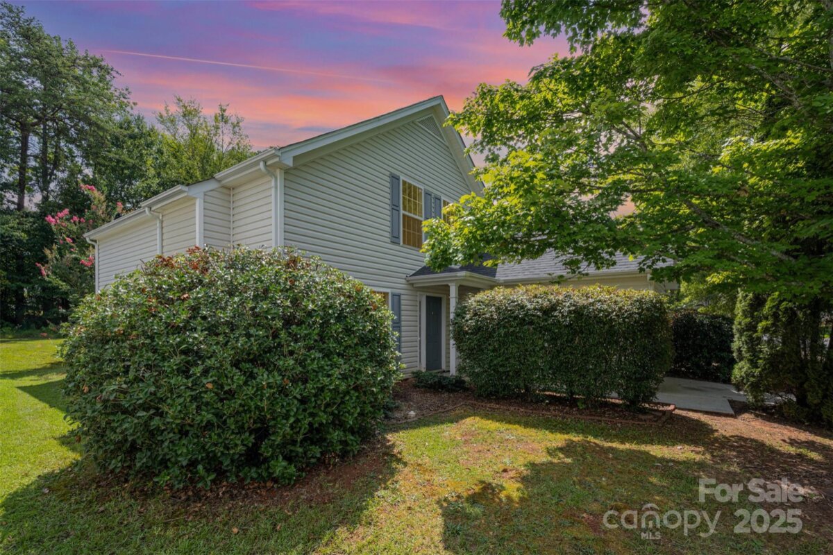 320 Winding Canyon Drive Unit 121, Charlotte, NC 28214, MLS # 4286553