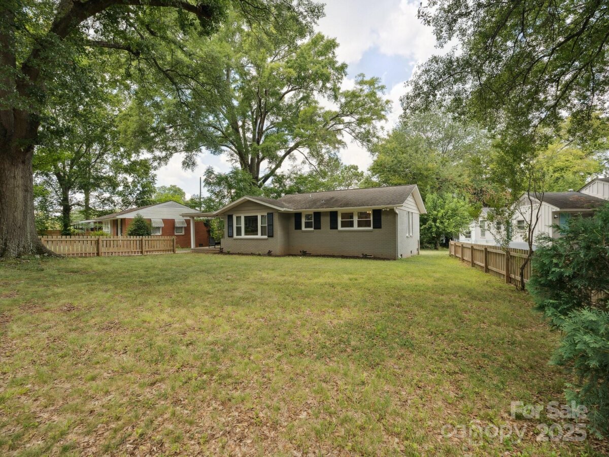 3426 Revolution Park Drive, Charlotte, NC 28217, MLS # 4286584