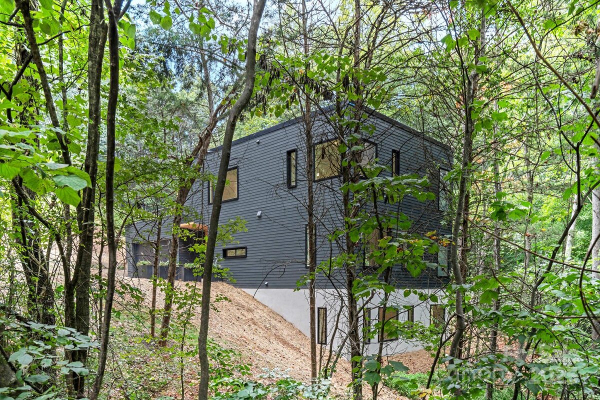 801 Autumnwood Lane, Charlotte, NC 28213, MLS # 4286678