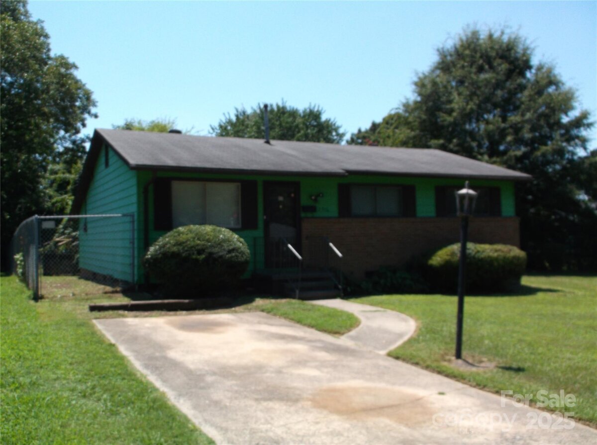 2516 Abelwood Road, Charlotte, NC 28216, MLS # 4286733