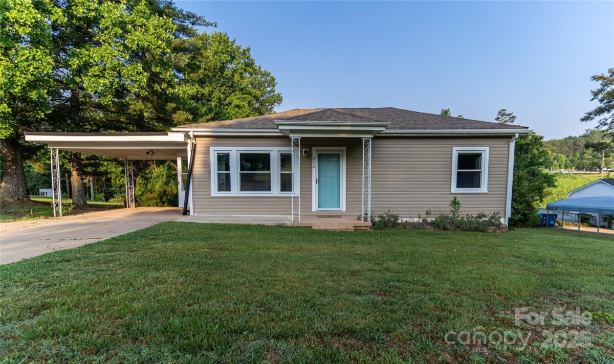 936 39th Street, Hickory, NC 28602, MLS # 4287062