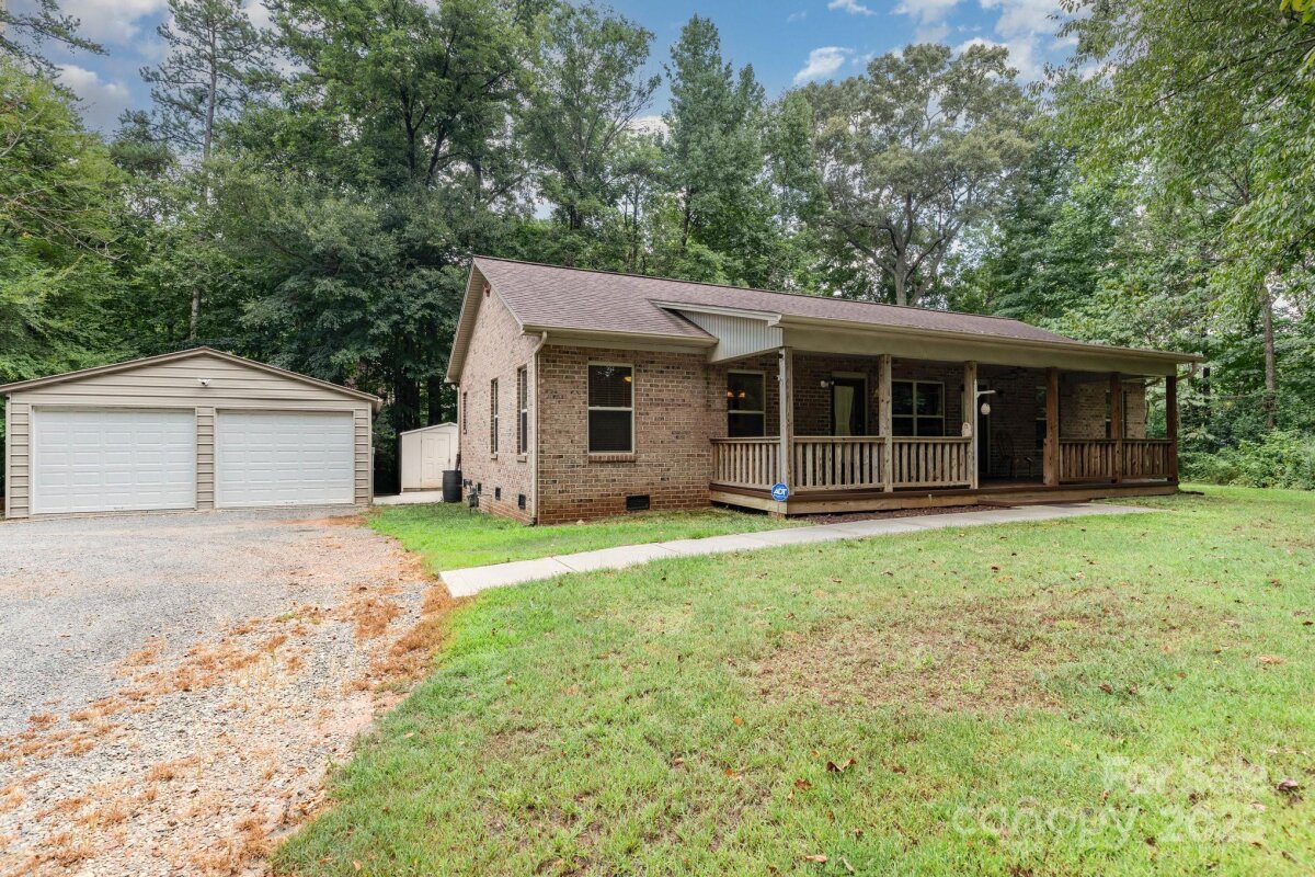 1009 James Street, Charlotte, NC 28216, MLS # 4287070