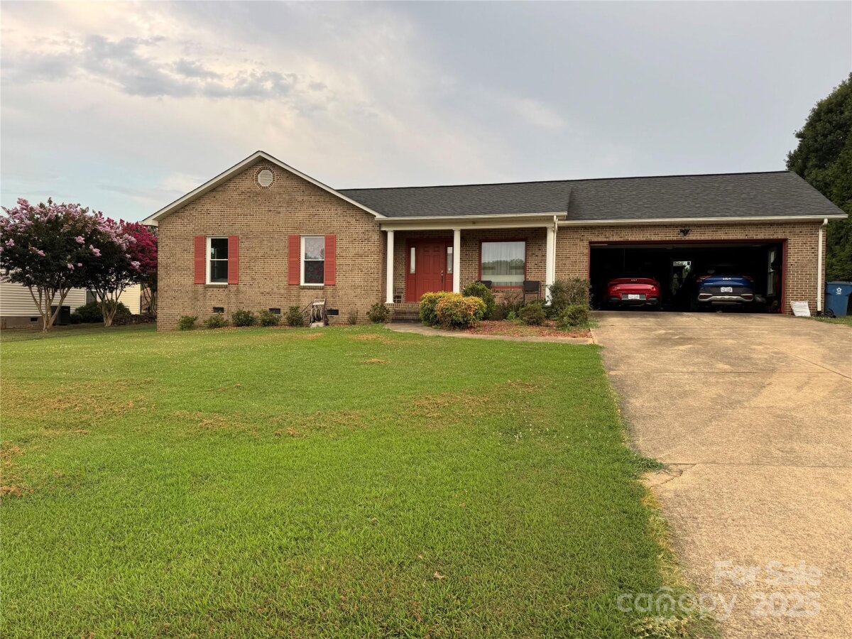 1619 Heron Court, Newton, NC 28658, MLS # 4287542