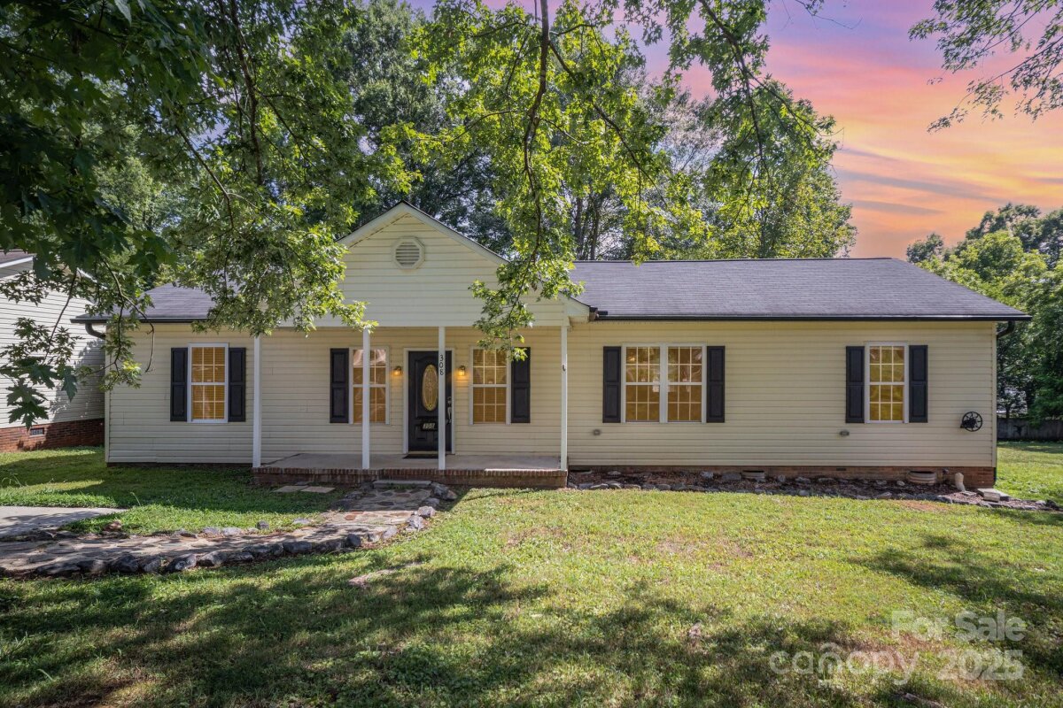 308 E Louisiana Avenue, Bessemer City, NC 28016, MLS # 4287596