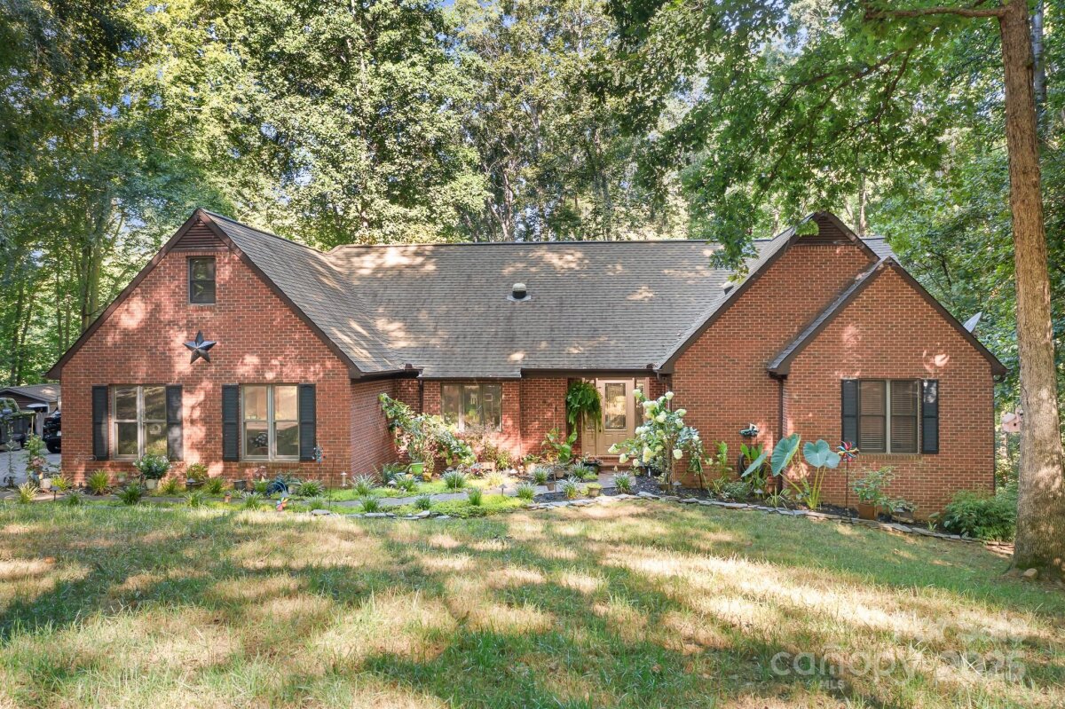 408 Florence Circle, Statesville, NC 28625, MLS # 4287640