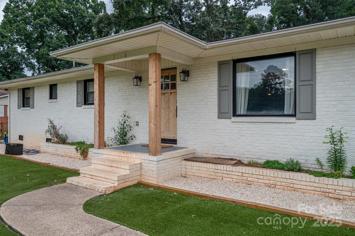 3116 Sunset Road, Charlotte, NC 28216, MLS # 4287653
