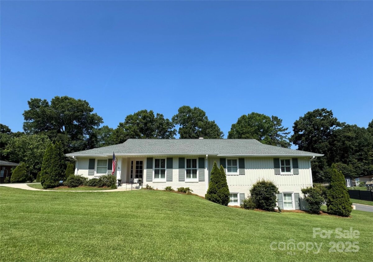 6900 Folger Drive, Charlotte, NC 28270, MLS # 4287694