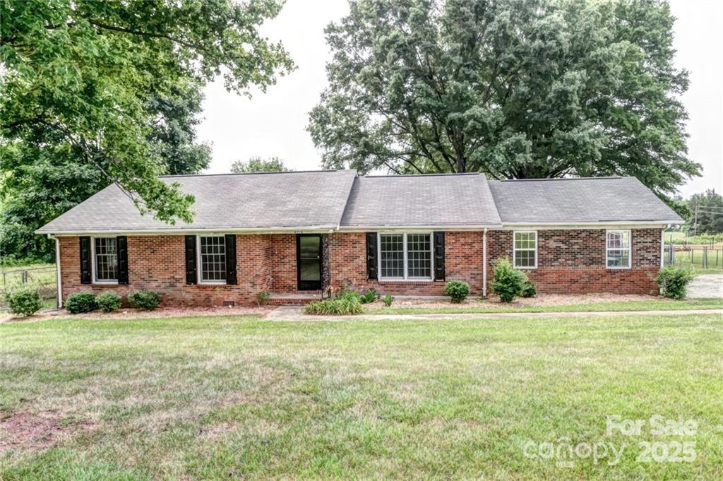 4716 Margaret Wallace Road, Matthews, NC 28105, MLS # 4287696