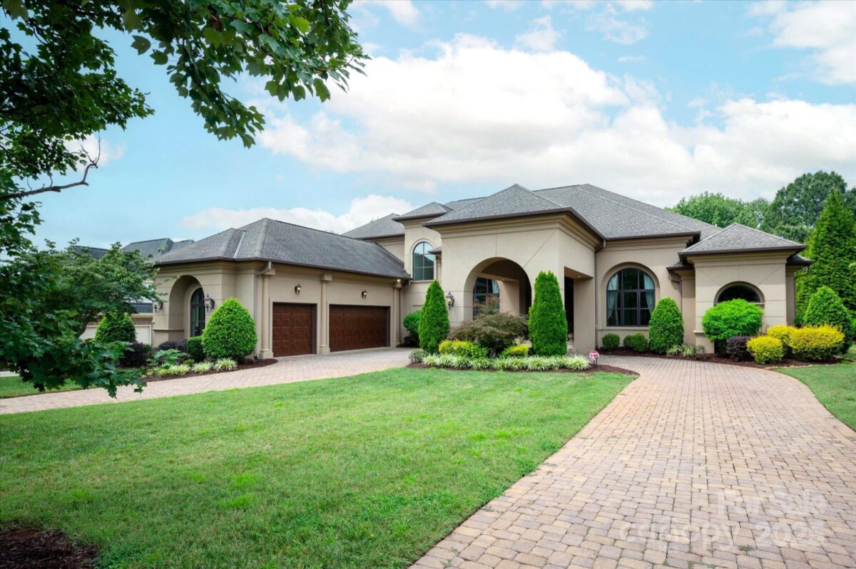 4042 Blossom Hill Drive, Matthews, NC 28104, MLS # 4288024