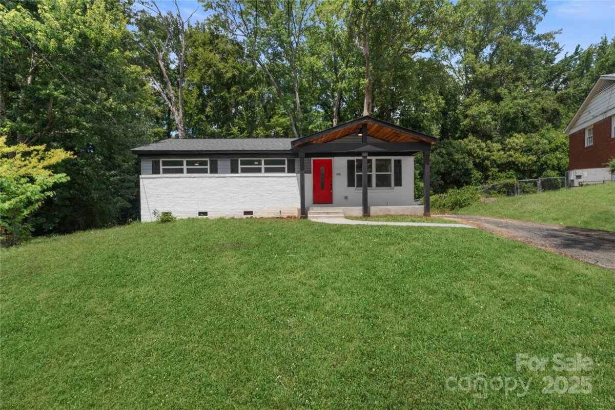 1016 Bramble Place, Charlotte, NC 28208, MLS # 4288045