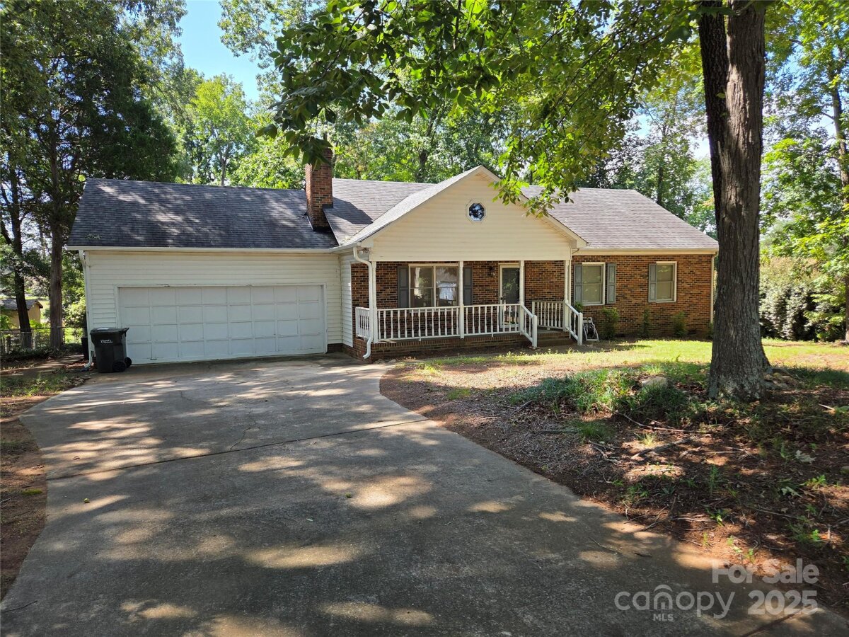 2689 Saddlewood Circle, Concord, NC 28027, MLS # 4288217