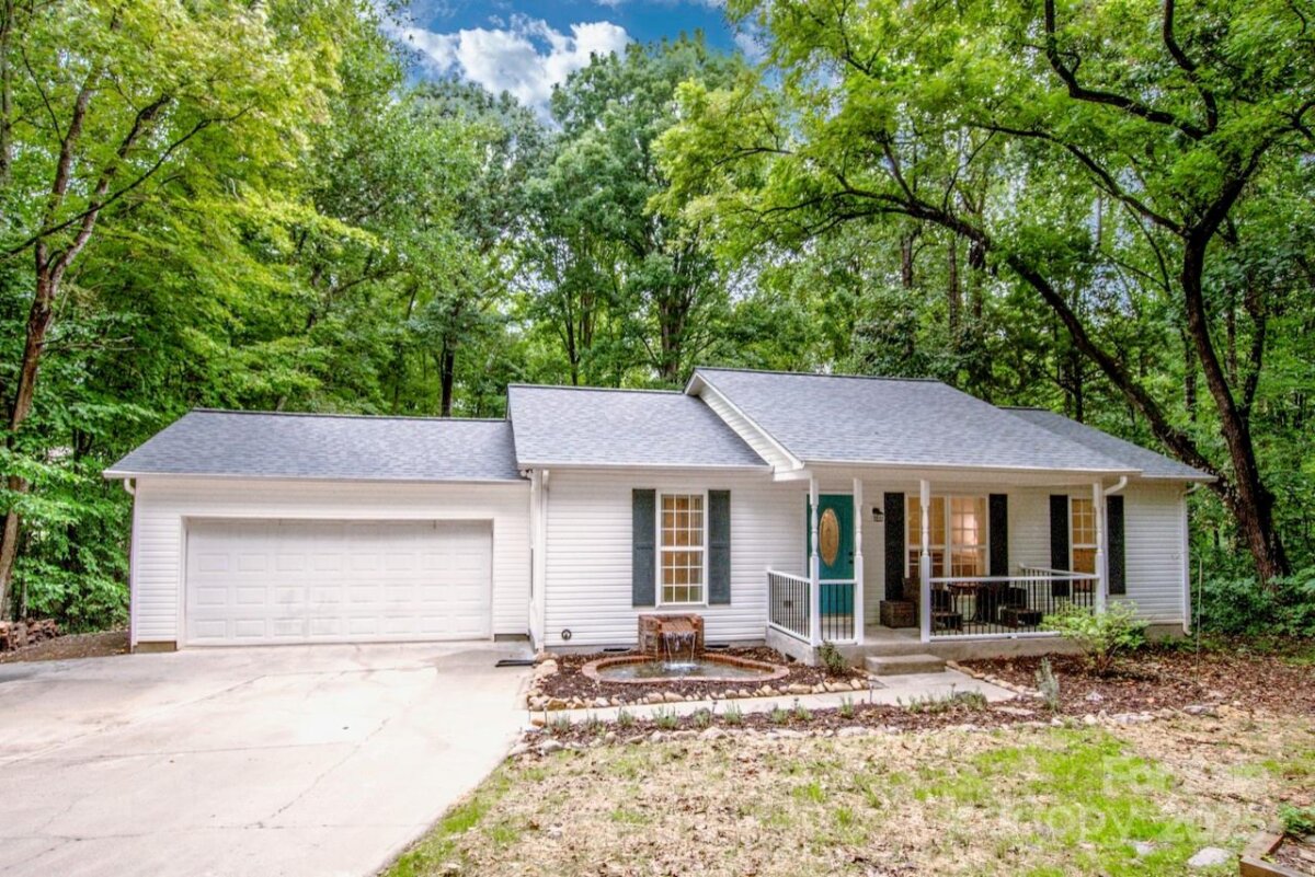 153 Cliffview Lane, Mooresville, NC 28117, MLS # 4288399