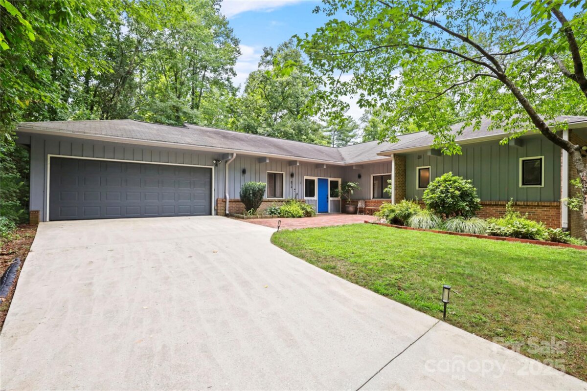 874 Cherokee Place, Lenoir, NC 28645, MLS # 4288568