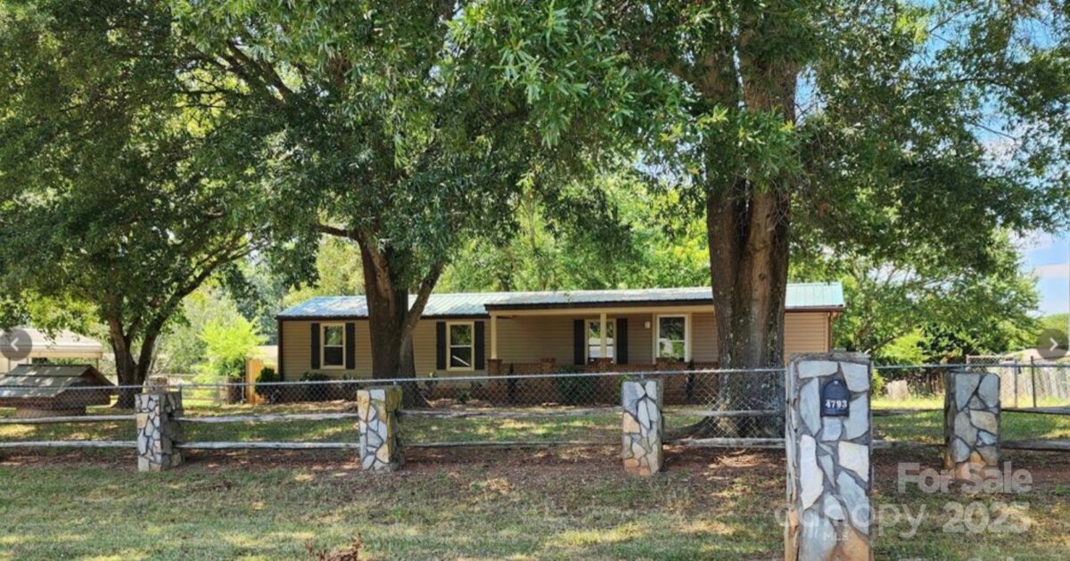 4793 Panama Drive, Conover, NC 28613, MLS # 4288570