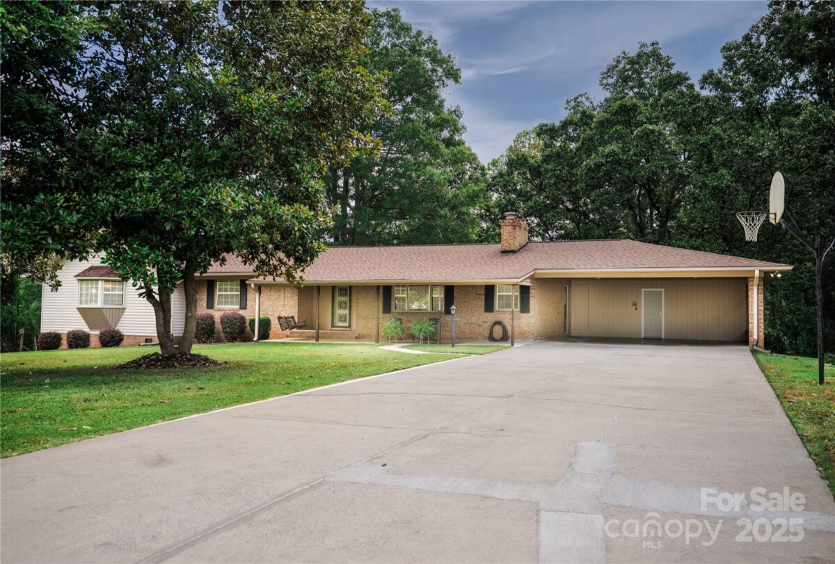 5075 Lakeview Drive, Salisbury, NC 28147, MLS # 4288802