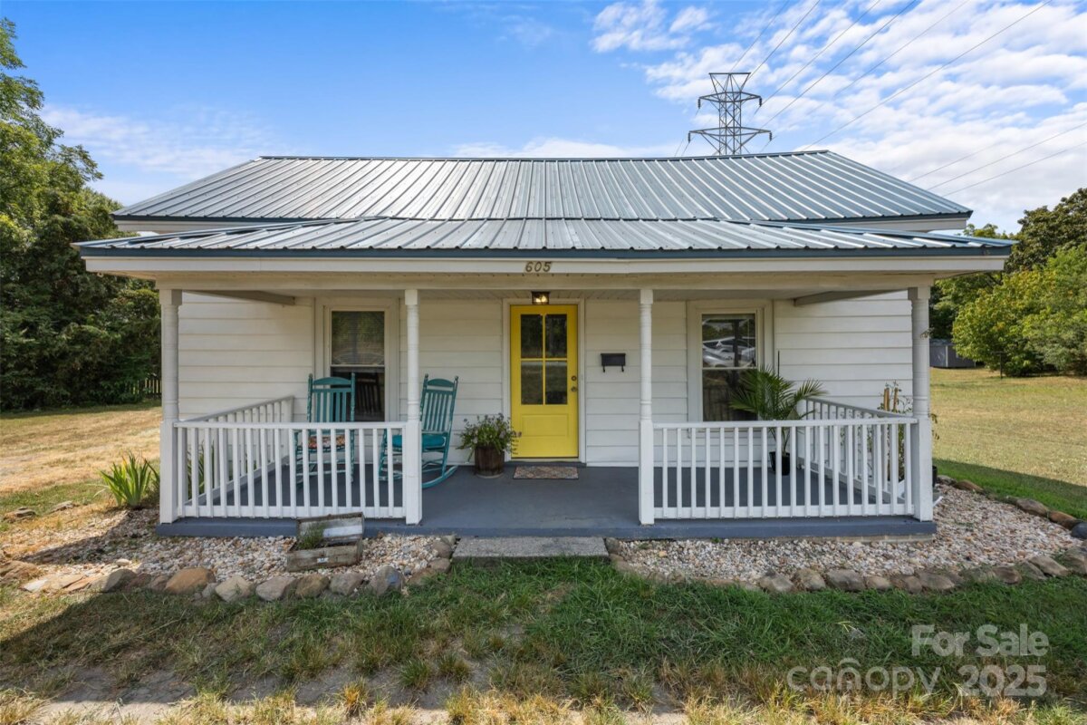 605 Old North Main Street, Clover, SC 29710, MLS # 4288933