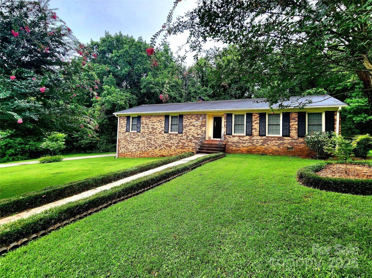 2019 Rhonda Drive, Gastonia, NC 28054, MLS # 4289053
