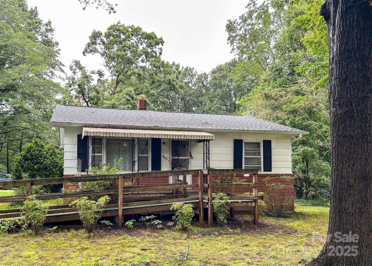 1443 9th Avenue, Hickory, NC 28602, MLS # 4289249