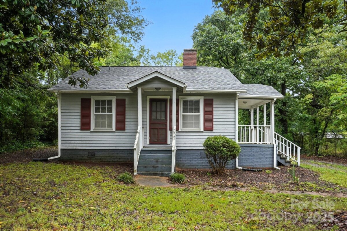 106 W Henry Street, Belmont, NC 28012, MLS # 4289325