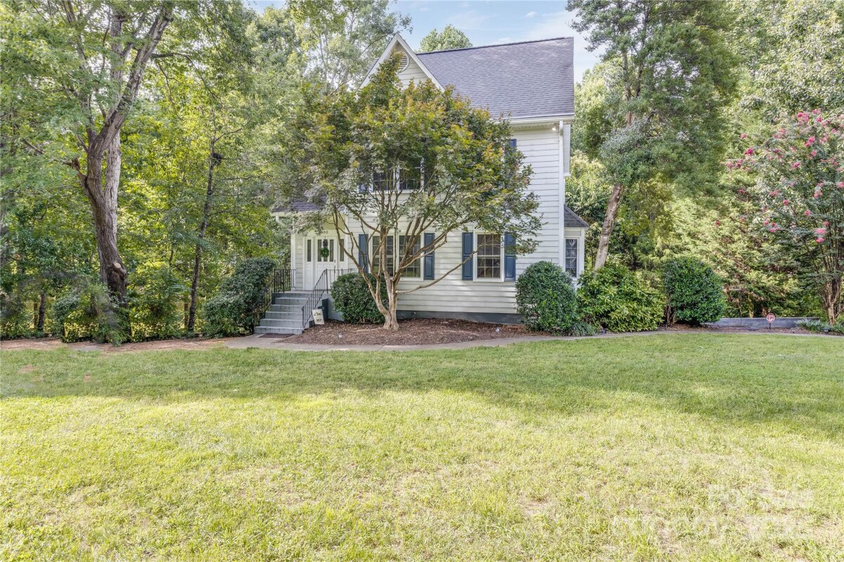 900 Raleigh Court, Gastonia, NC 28054, MLS # 4289330