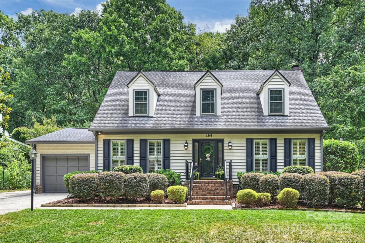 4301 Meadowridge Drive, Charlotte, NC 28226, MLS # 4289349