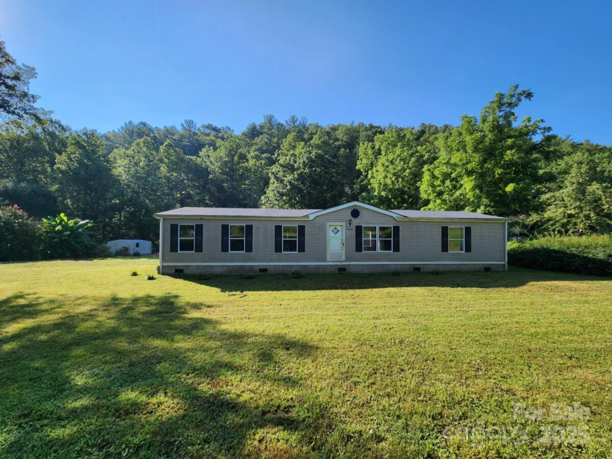 3076 Blue Creek Road, Lenoir, NC 28645, MLS # 4289732
