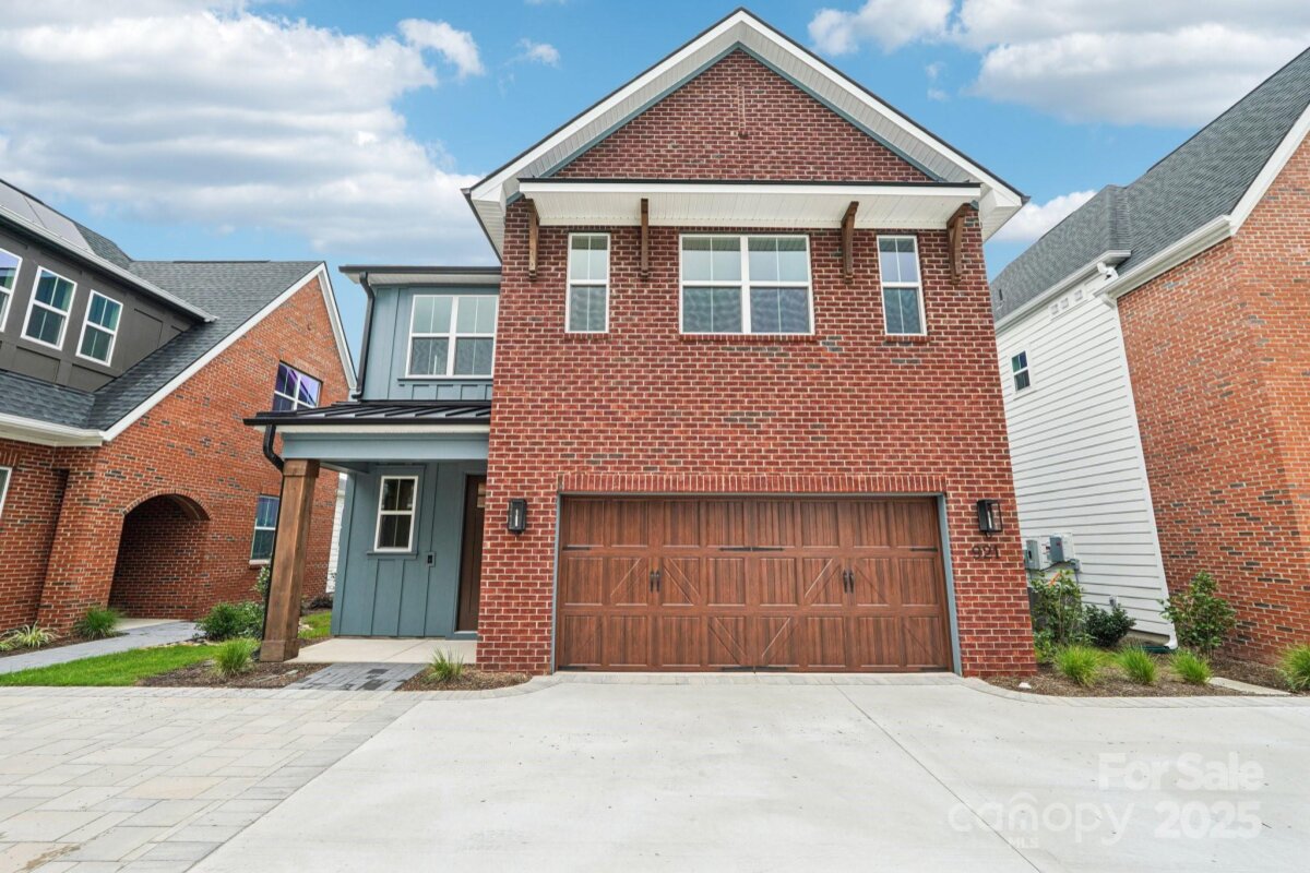 921 Coast Drive, Tega Cay, SC 29708, MLS # 4289749