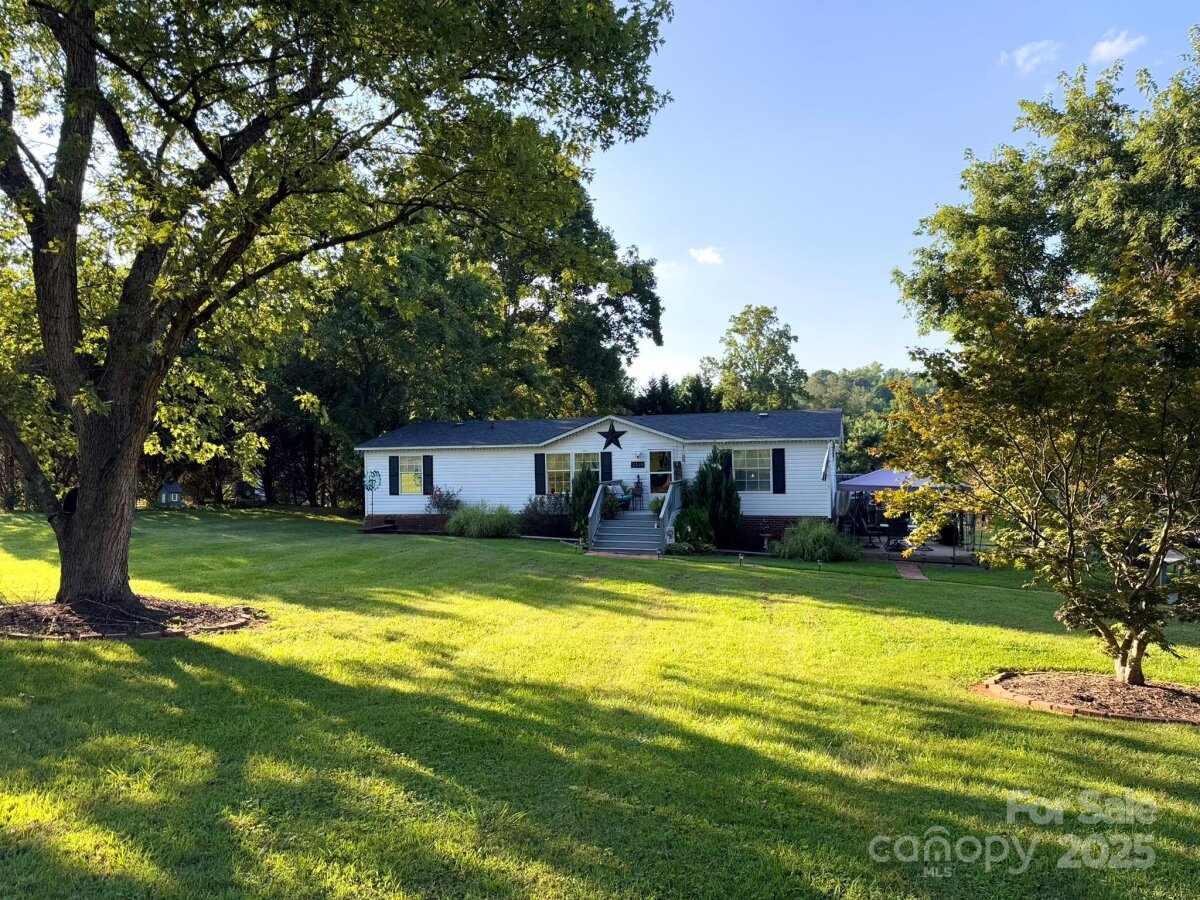 2110 Old Latter Road, Newton, NC 28658, MLS # 4289983